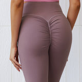 Peach 🍑 approved butt scrunch leggings